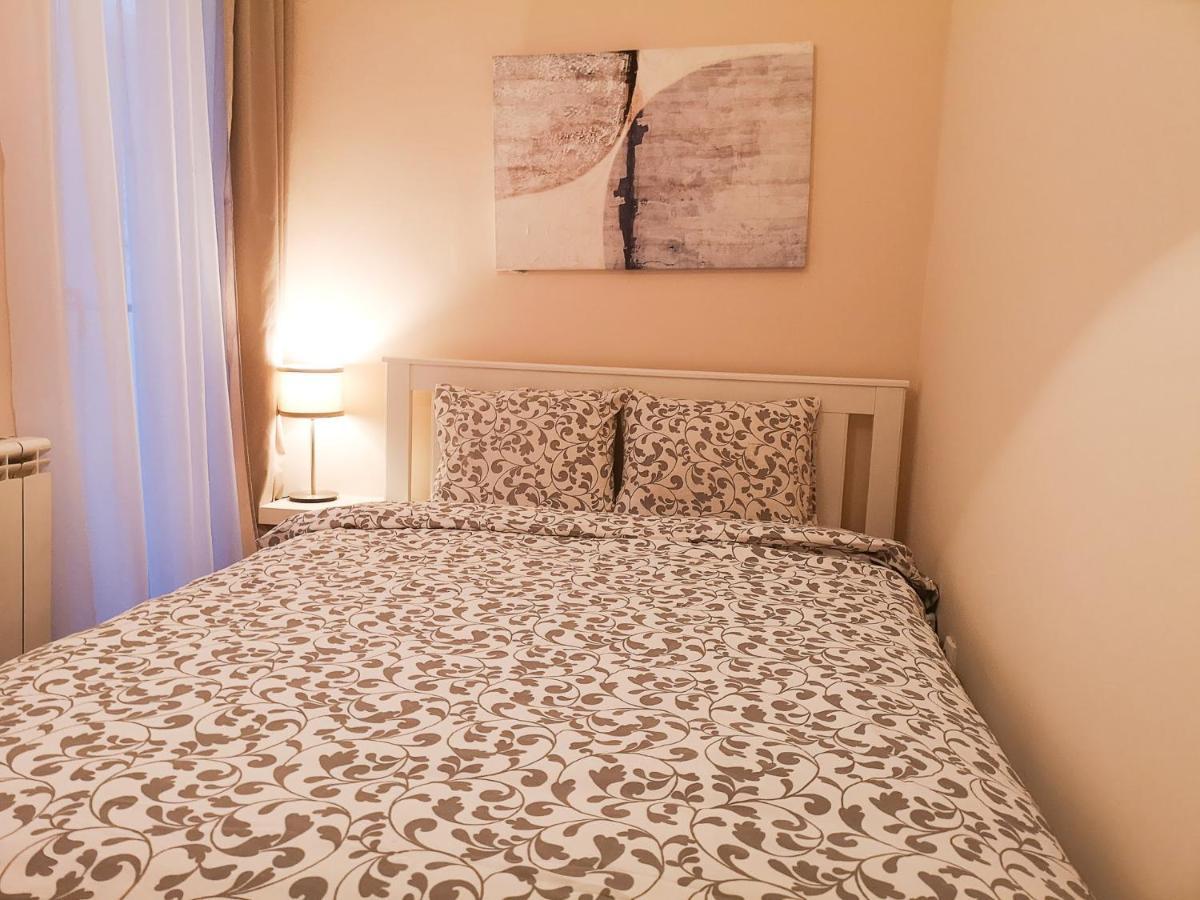 Filinhome Papa Suite 3 Novi Sad Ngoại thất bức ảnh
