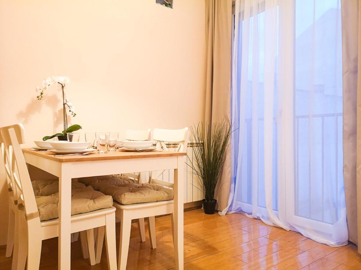 Filinhome Papa Suite 3 Novi Sad Ngoại thất bức ảnh